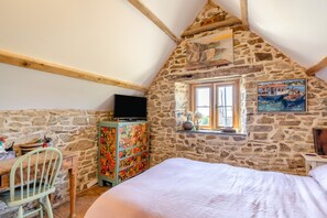 Room - 2 Bed in Morwenstow (oc-s45400) (Morwenstow)