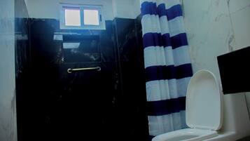 Comfort Single Room | Bathroom