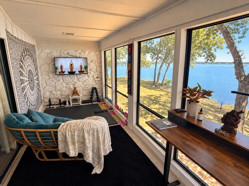 Updated Large Lakefront Townhouse with Bald Eagle Views overlooking Grand Lake.