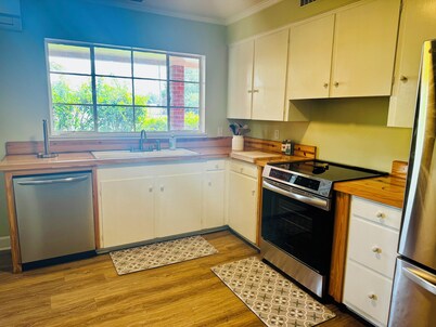 Superb and Spacious 3-bedroom townhome in charming Vidalia