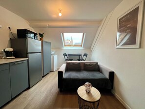 Living area - Casa Viasud #1 - T2 climatisé - Centre Brive/Gare (Brive-la-Gaillarde)