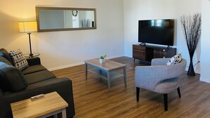 Unclassified image, 5 of 13, button - YQM Spacious Home (Moncton)