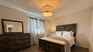 Unclassified image, 2 of 13, button - YQM Spacious Home (Moncton)