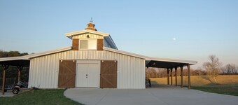 Cozy pet-friendly barn in perfect Rising Fawn near Cloudland Canyon