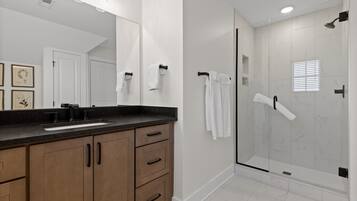 Shower, towels