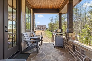 Terrace/patio - McLemore Resort - 34 Peregrine Lane - Walking distance to Range and Clubhouse (Rising Fawn)