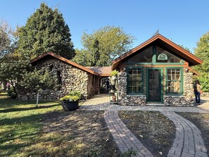 Exterior - The Stone House Country Escape in Wells (Wells)