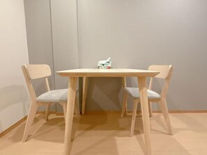Unclassified image, 3 of 7, button - Aoba Residence Designer Apartments 302 (大阪市)