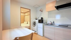 Unclassified image, 5 of 9, button - Aoba Residence Designer Apartments 403 (大阪市)