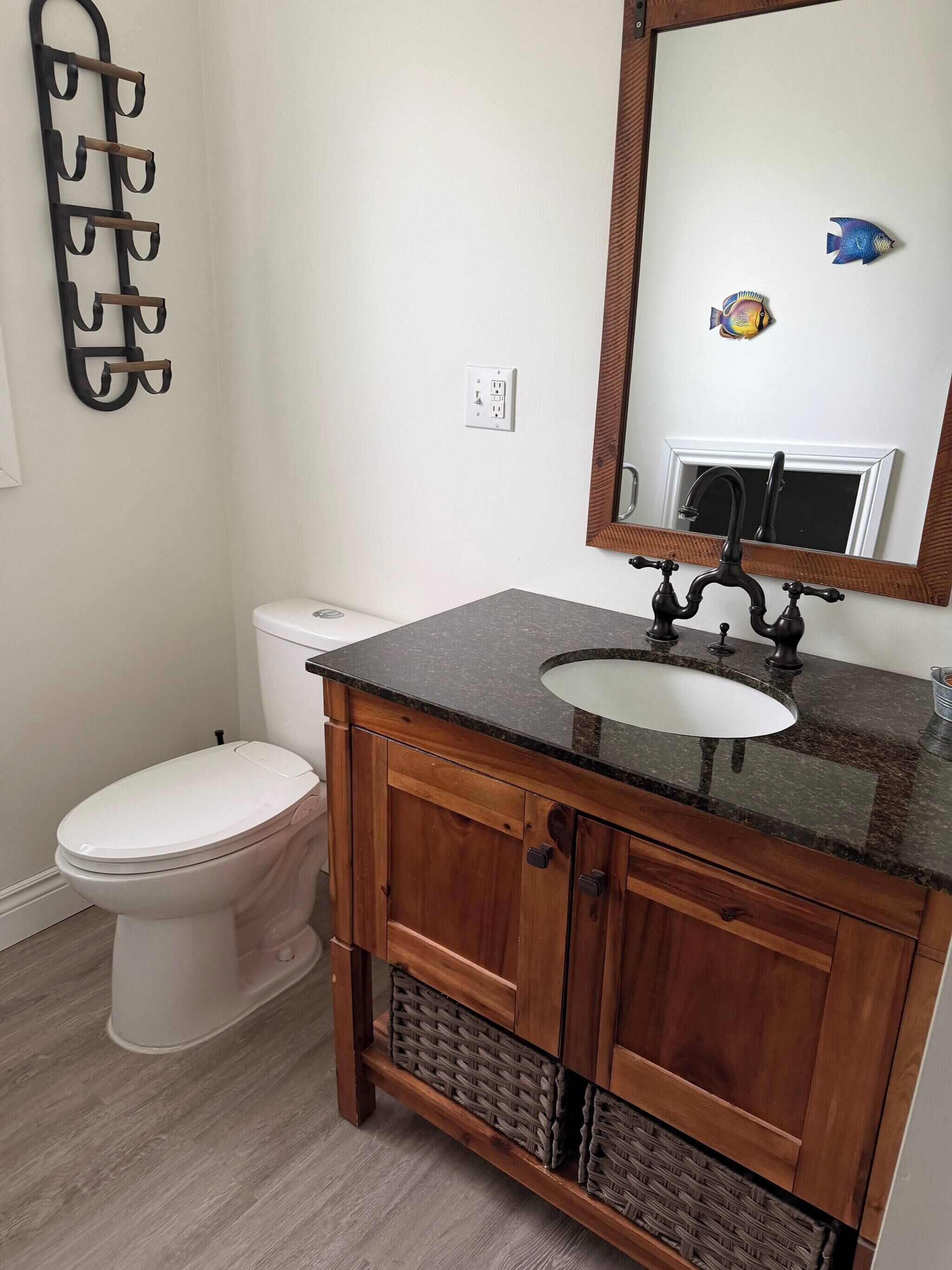 Apartment, 1 Bedroom, Accessible, Smoking | Bathroom