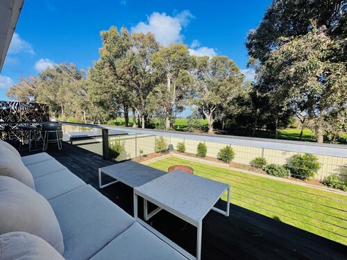 Peaceful country escape at Twin Tallows Guest House