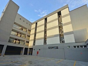 Exterior - Experience a Peaceful Stay in Modern Comfort | Fee Breakfast and Parking (Ipatinga)
