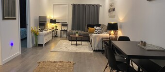 Gorgeous Home in the Heart of Welland
