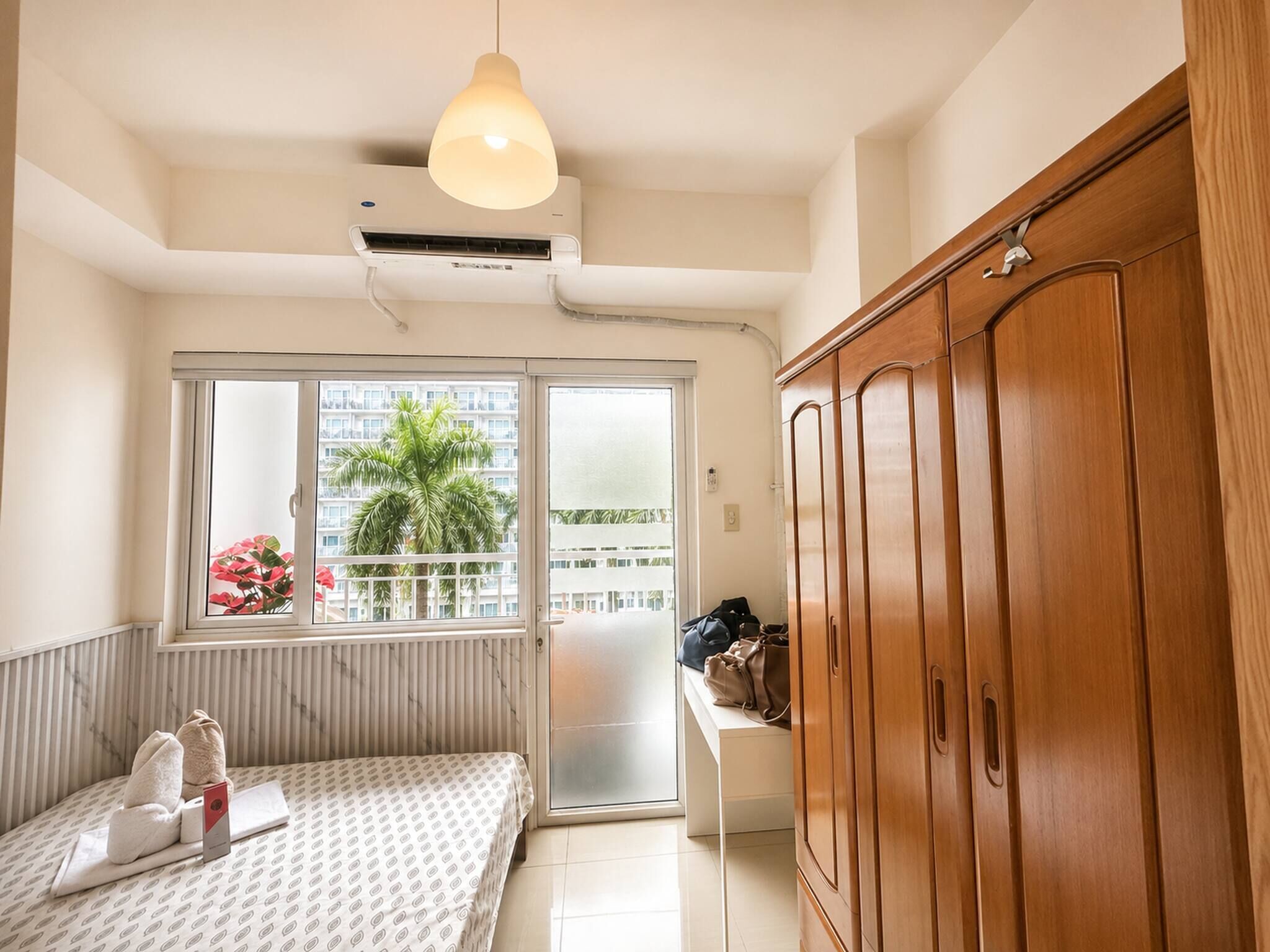 Studio, 1 Bedroom