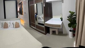 Apartment, 1 Bedroom, Balcony - Cozy Scandinavian-inspired Condo With Balcony Facing SM Mall of Asia (Pasay)