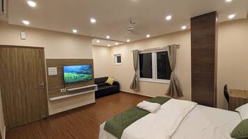 Premium Room, City View