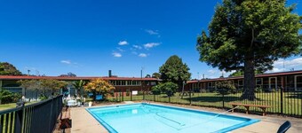 Aston Suites - Sales