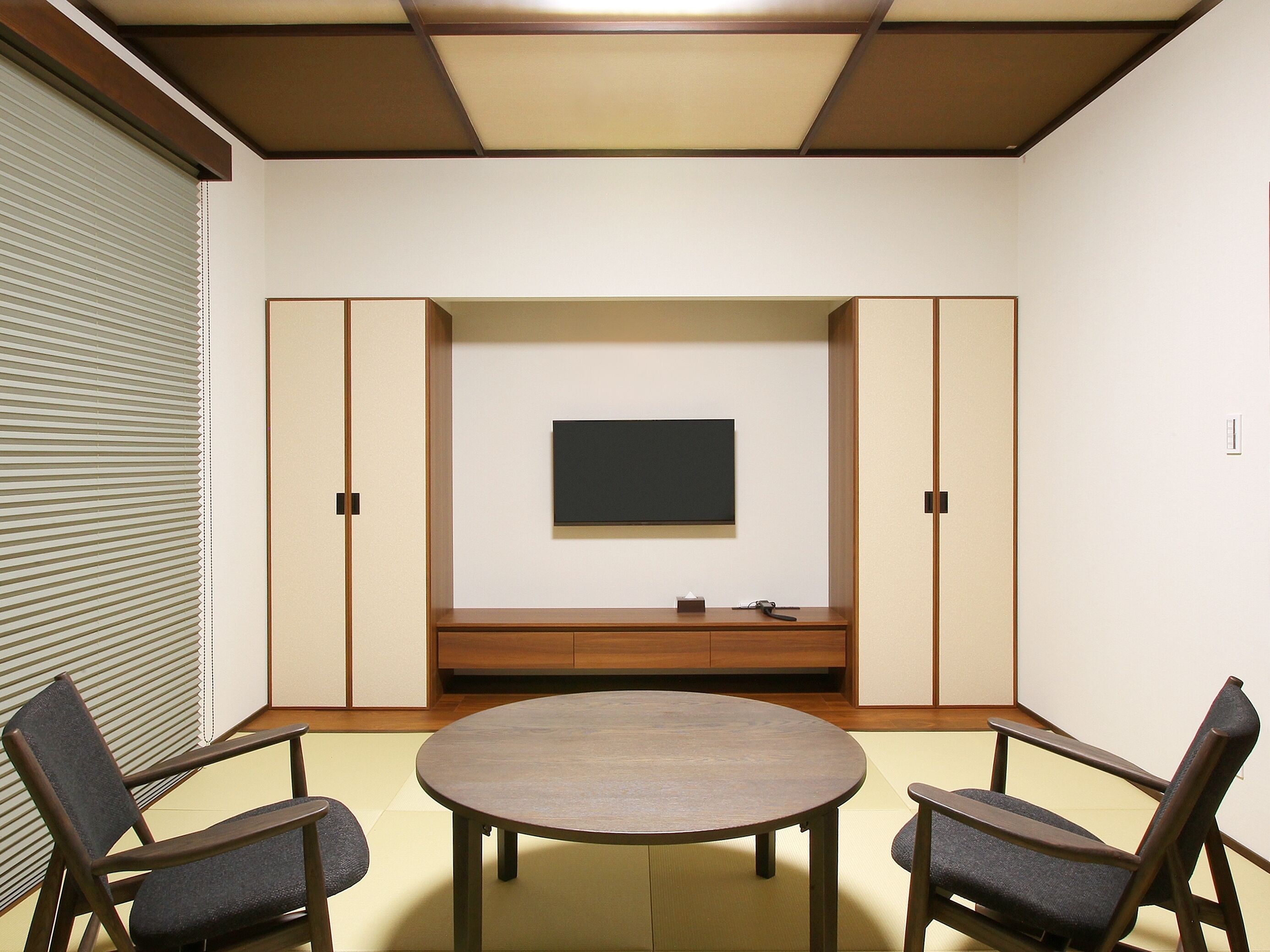 Chambre de style japonais (separate bath and toilet)