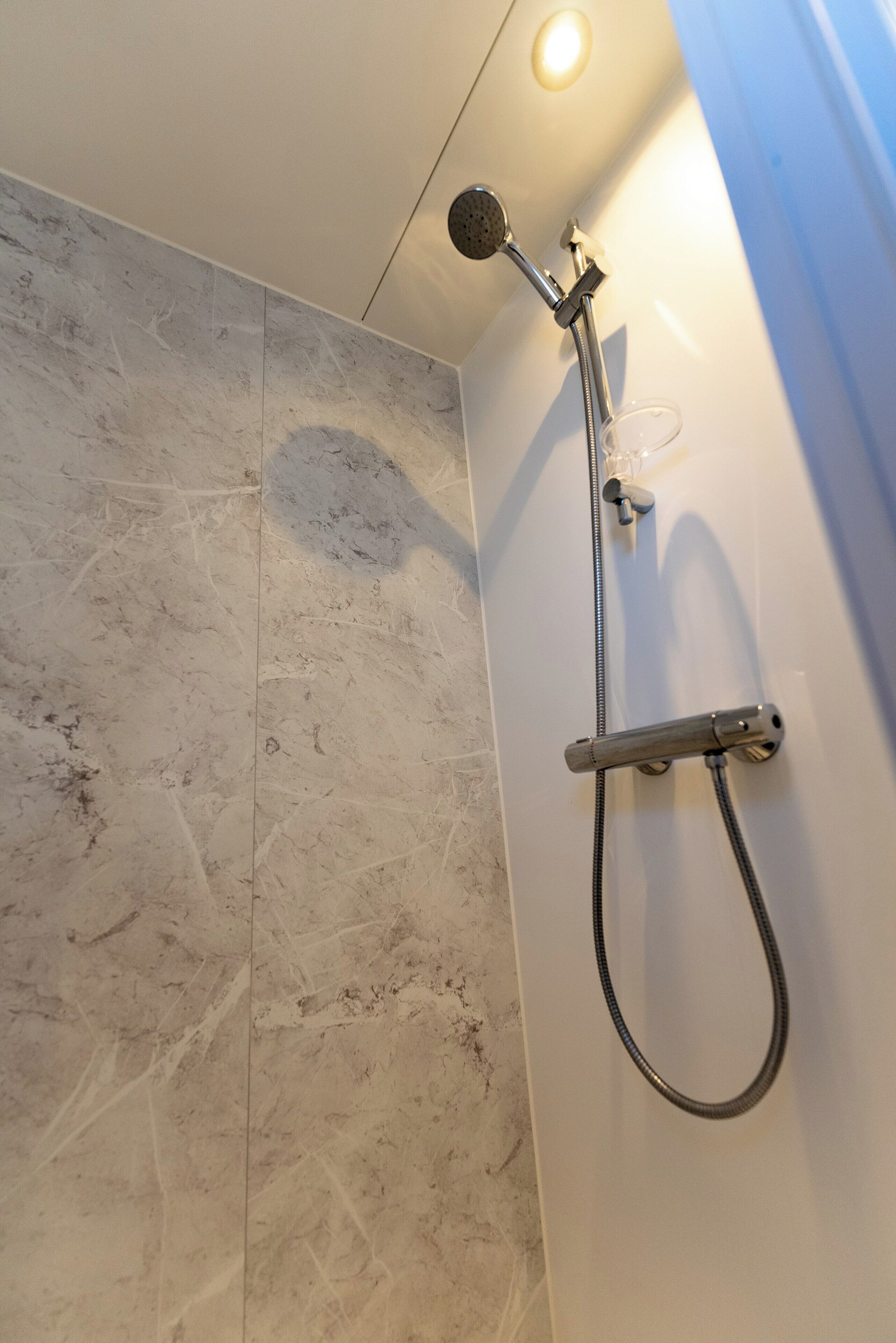 Mobile Home | Bathroom