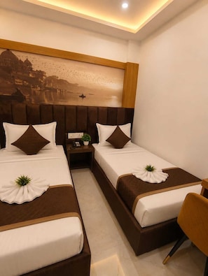 Unclassified image, 3 of 8, button - Hotel Rajyashree Retreat (Varanasi)