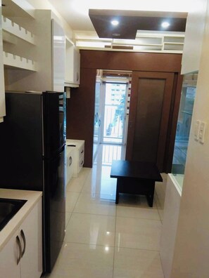 Interior - Wonderful Urban Retreat Modern Apartment in Pasay Front of Mall of Asia (Pasay)