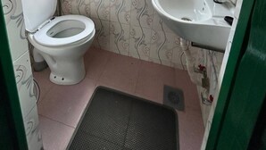Zimmer, 1 Schlafzimmer | Badezimmer