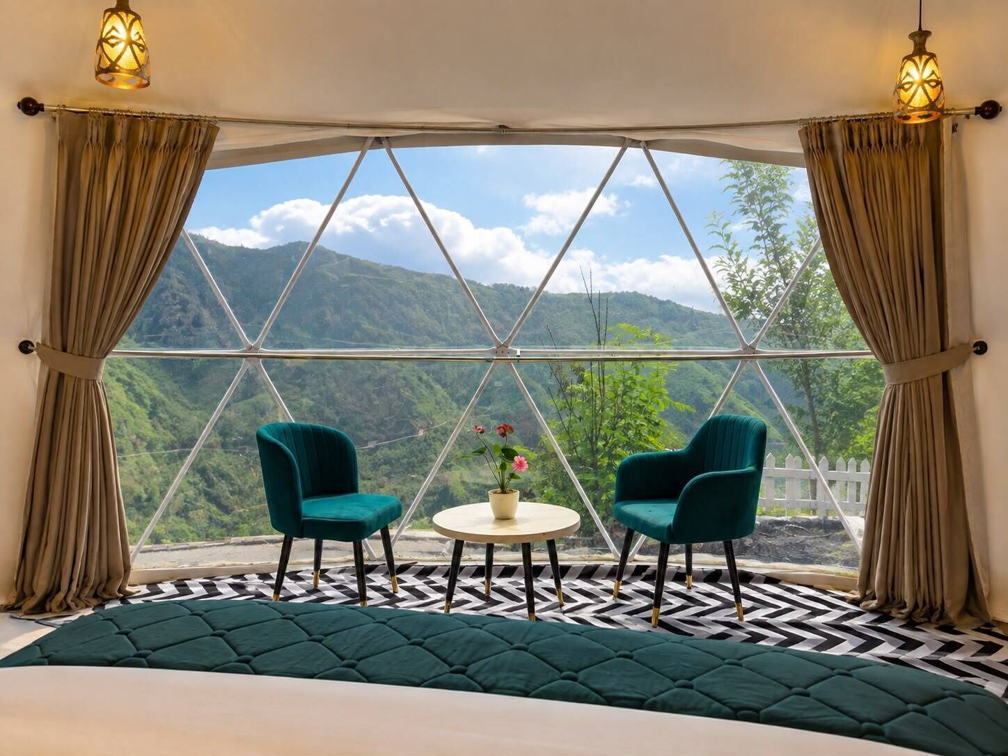 Luxury Cabin, Mountain View