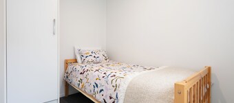 Haven Hills Retreat - Romantic, luxury off grid tiny house with stunning views.