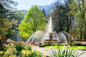 Outdoor dining - Staufen in the country house Hochstaufenblick (Bayerisch Gmain)