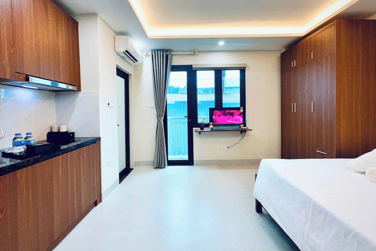 Deluxe Studio, City View | WiFi (free)