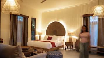 Egyptian cotton sheets, premium bedding, pillow-top beds, minibar