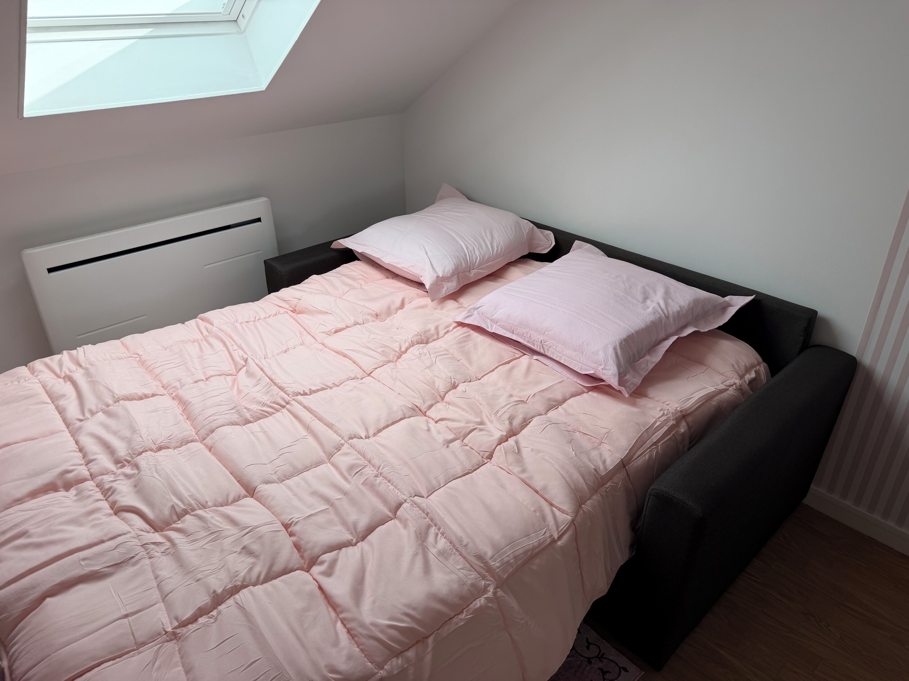 1 bedroom, travel crib, WiFi (free), bed sheets