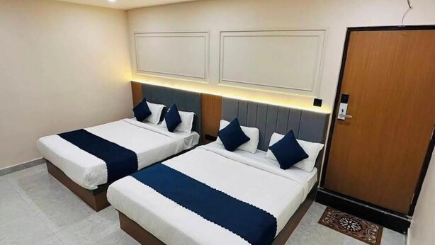 Unclassified image, 1 of 8, button - Hotel GRS Palace (Varanasi)