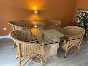 Dining - Two rooms with a balcony (Borgholzhausen)