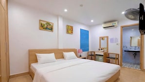 Unclassified image, 5 of 35, button - Sea Side Hotel & Music Box (Hai Phong)