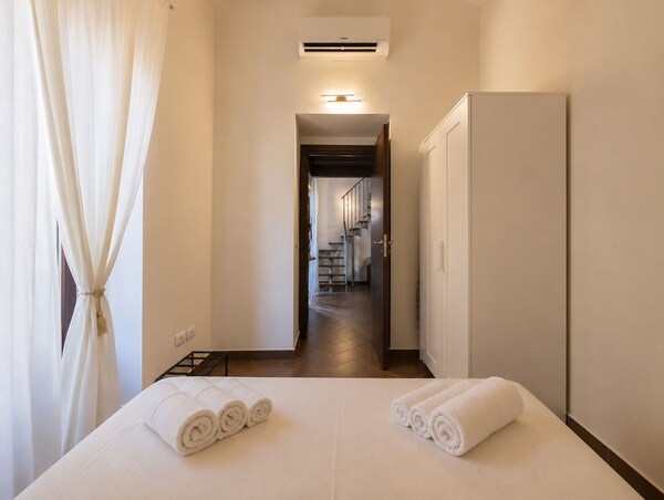 Spàzio Apartments Centro Città - Catania