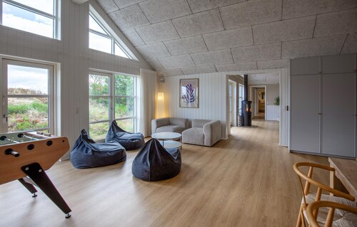 Beautiful home in Blåvand with sauna