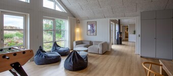 Beautiful home in Blåvand with sauna