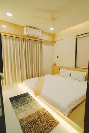 Room - VayaVia The Arch – 3BHK Made for Togetherness (Nashik)