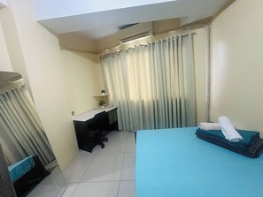 Room - Timeless 1Br Condo Front of Mall Of Asia (Pasay)