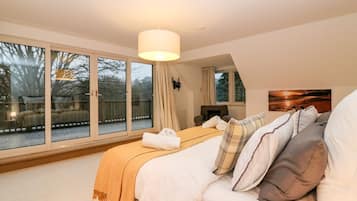 5 bedrooms, free WiFi, individually decorated, individually furnished