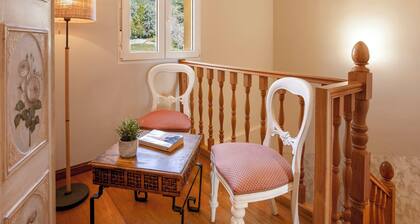 The Valdemanco Lookout—Country House, Views, BBQ, Heated Pool, and More