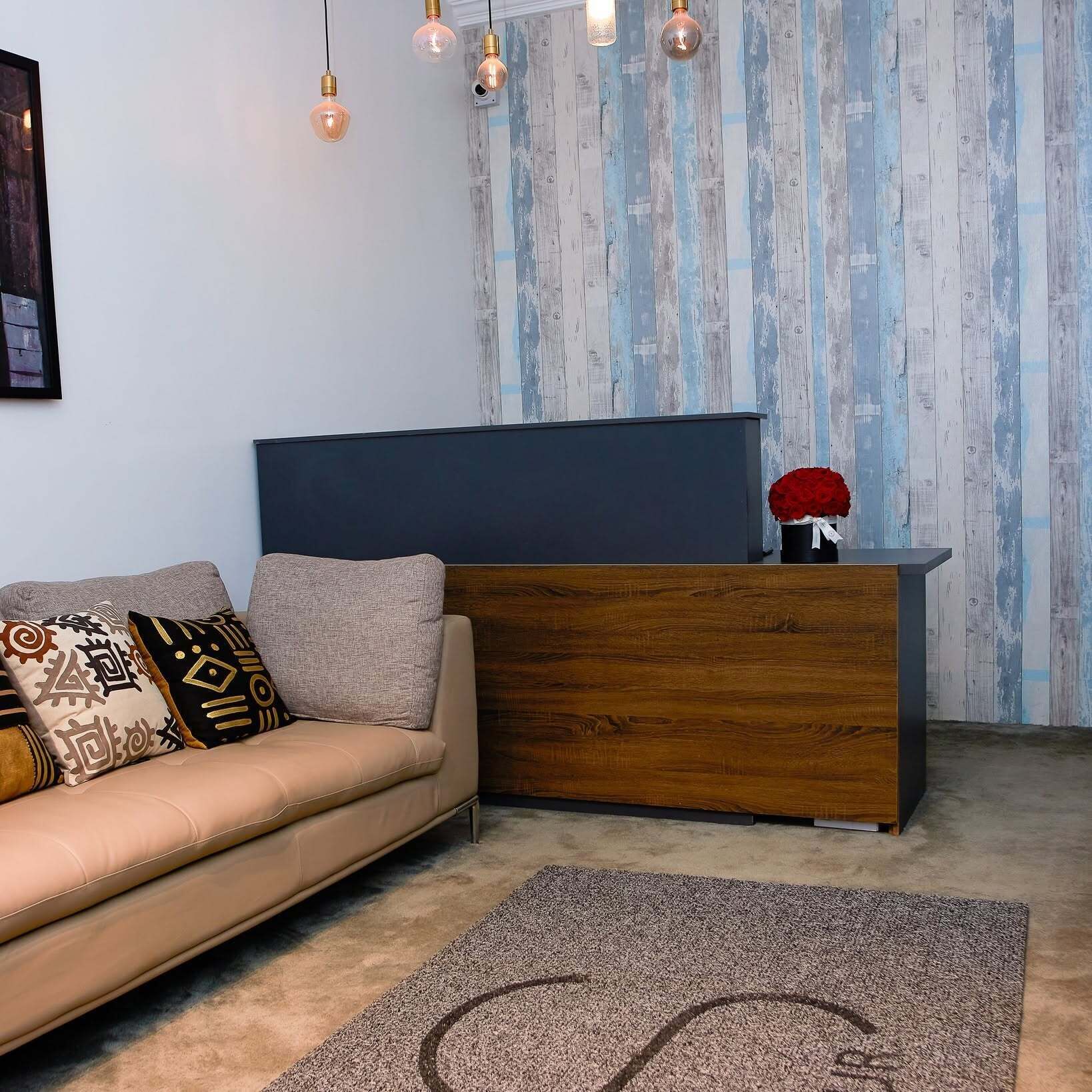 Appartamento Deluxe, balcone, vista città | Interni