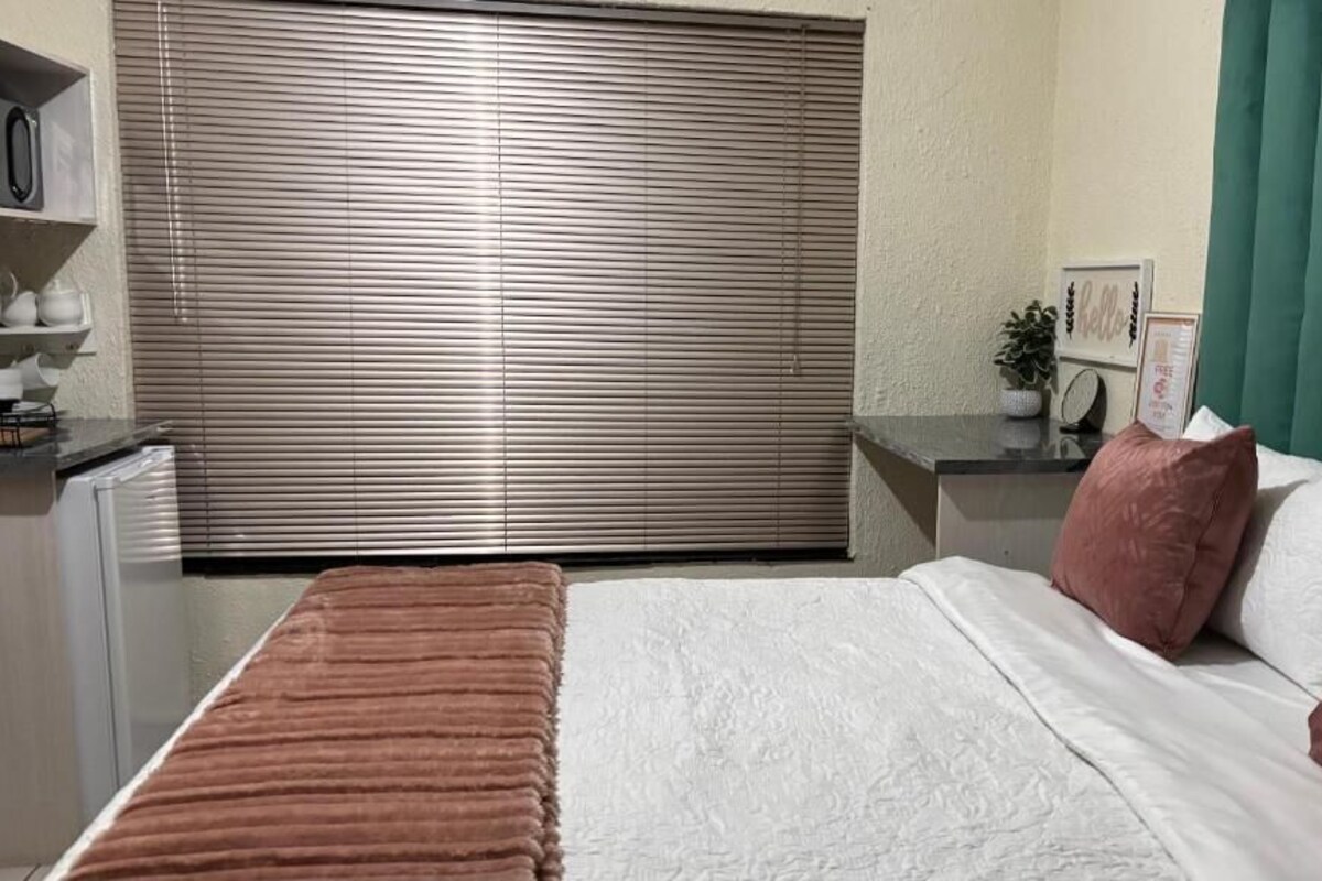Tabla de planchar con plancha y wifi gratis 