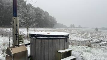 Outdoor spabad