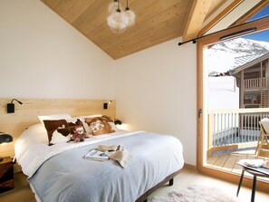 Room - Ski-in/ski-out apartment - 6 guests (Huez)