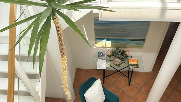 Interior - PINGU Beachhouse | Beachfront Villa with Hot Tub, Ocean Views & Beach Access (Cape Town)