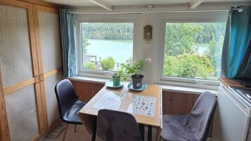 Cabin, 1 Bedroom, Balcony | Dining