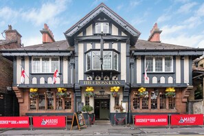 Exterior - The Cross Keys hotel (Knutsford)