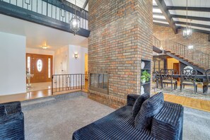 Unclassified image, 4 of 35, button - Backyard Oasis! Spacious Tulsa Home w/ Pool (Tulsa)